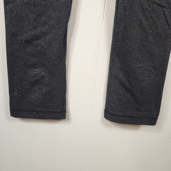 Lululemon Gray Leggings Pants Pockets Size 4 Activewear Yoga Gym Workout Active - Picture 8 of 8